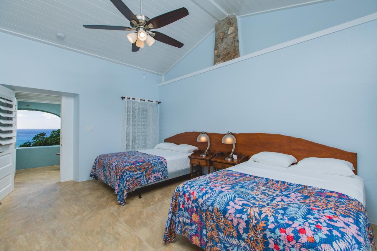 Feather Leaf Inn Frederiksted Bagian luar foto